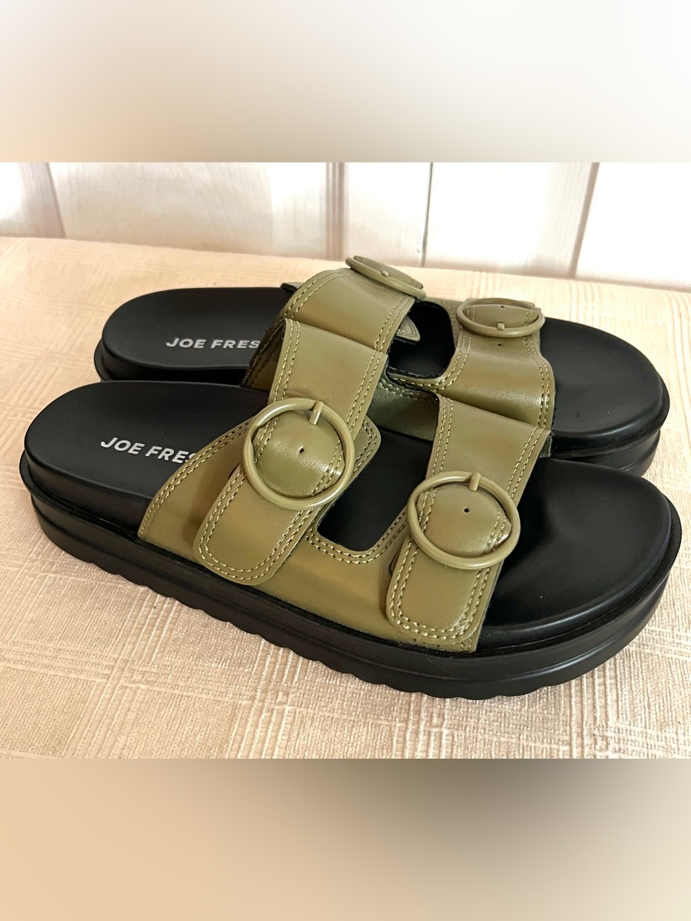 NWOT Joe Fresh Olive Green Double Buckle Platform Slide Sandals - Size 7